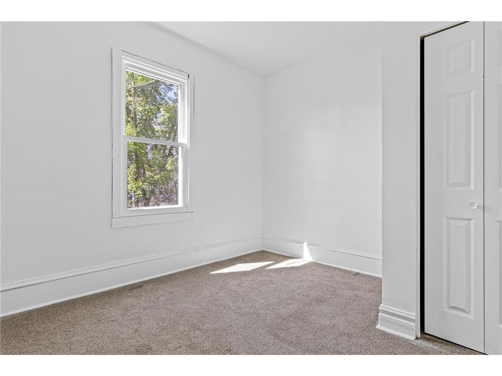 2820 12th Avenue S Minneapolis MN 55407 7066356 image20