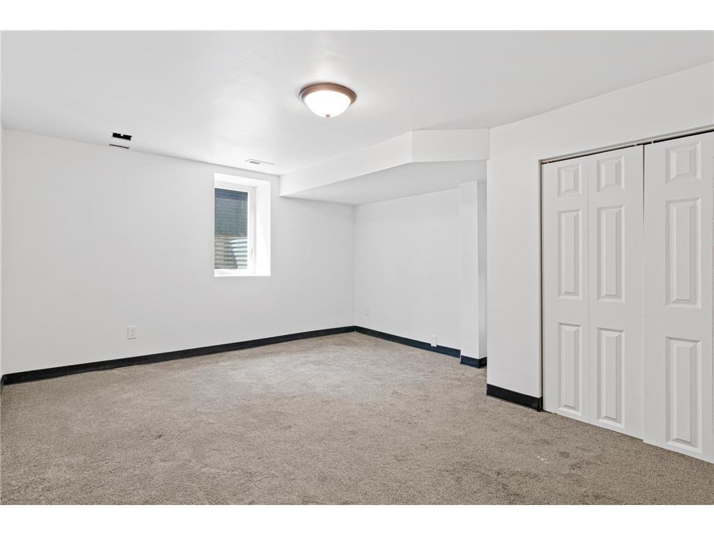 2820 12th Avenue S Minneapolis MN 55407 7066356 image27