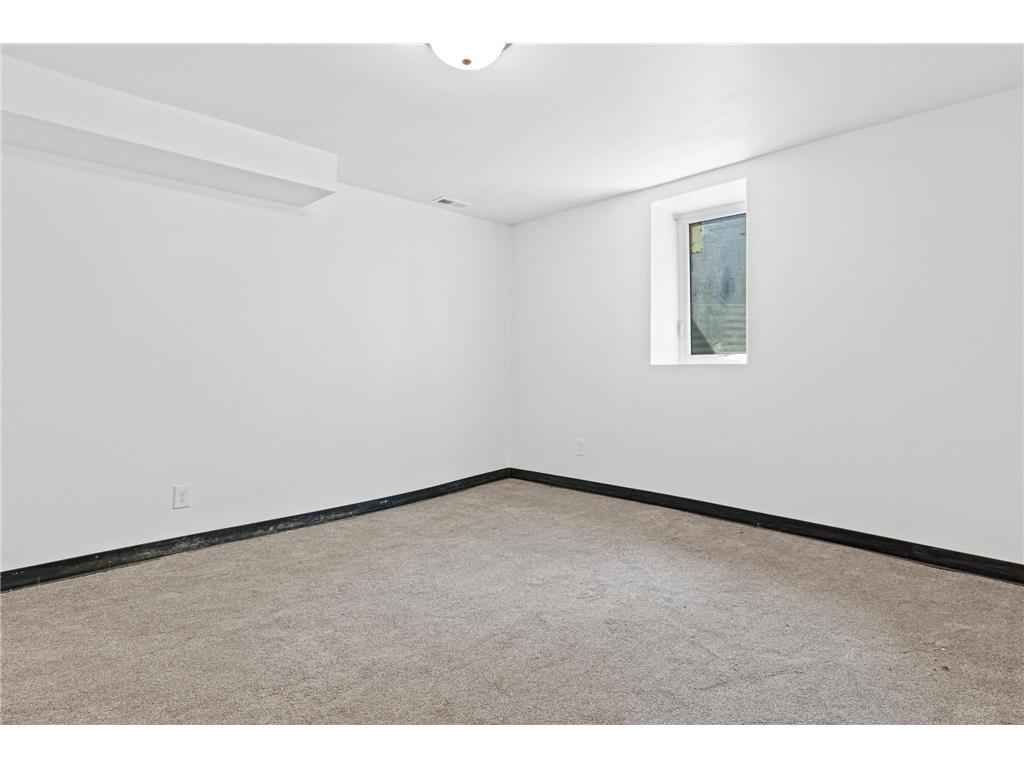 2820 12th Avenue S Minneapolis MN 55407 7066356 image28
