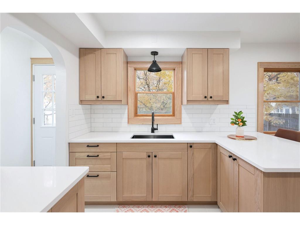 2820 50th Ave N Minneapolis MN 55430 7047320 image25