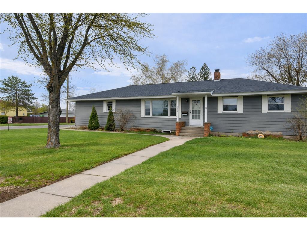 2820 Bixby Avenue NE Bemidji MN 56601 7076910 image1