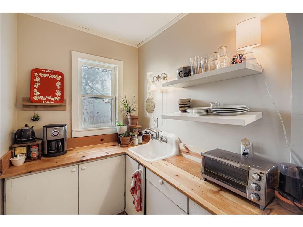 2821 E 26th Street Minneapolis MN 55406 6820947 image19