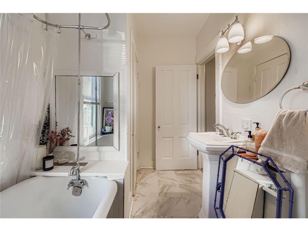 2821 E 26th Street Minneapolis MN 55406 6820947 image23