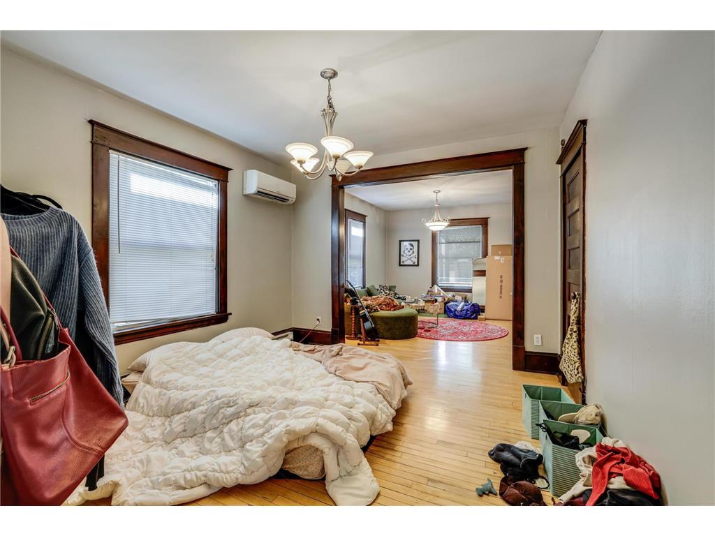 2821 Garfield Avenue Minneapolis MN 55408 6797472 image19