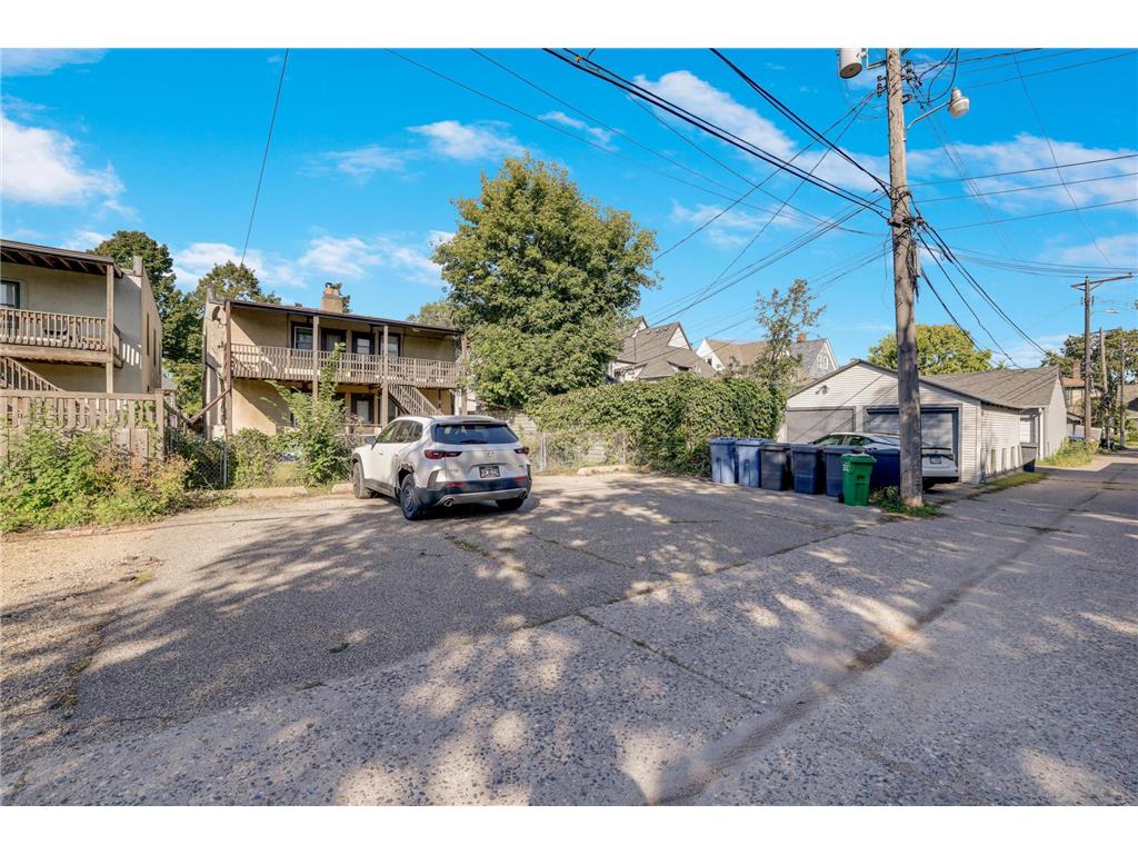 2821 Garfield Avenue Minneapolis MN 55408 6797472 image26