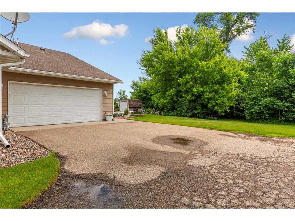 2821 Hanson Avenue Faribault MN 55021 7090851 image4