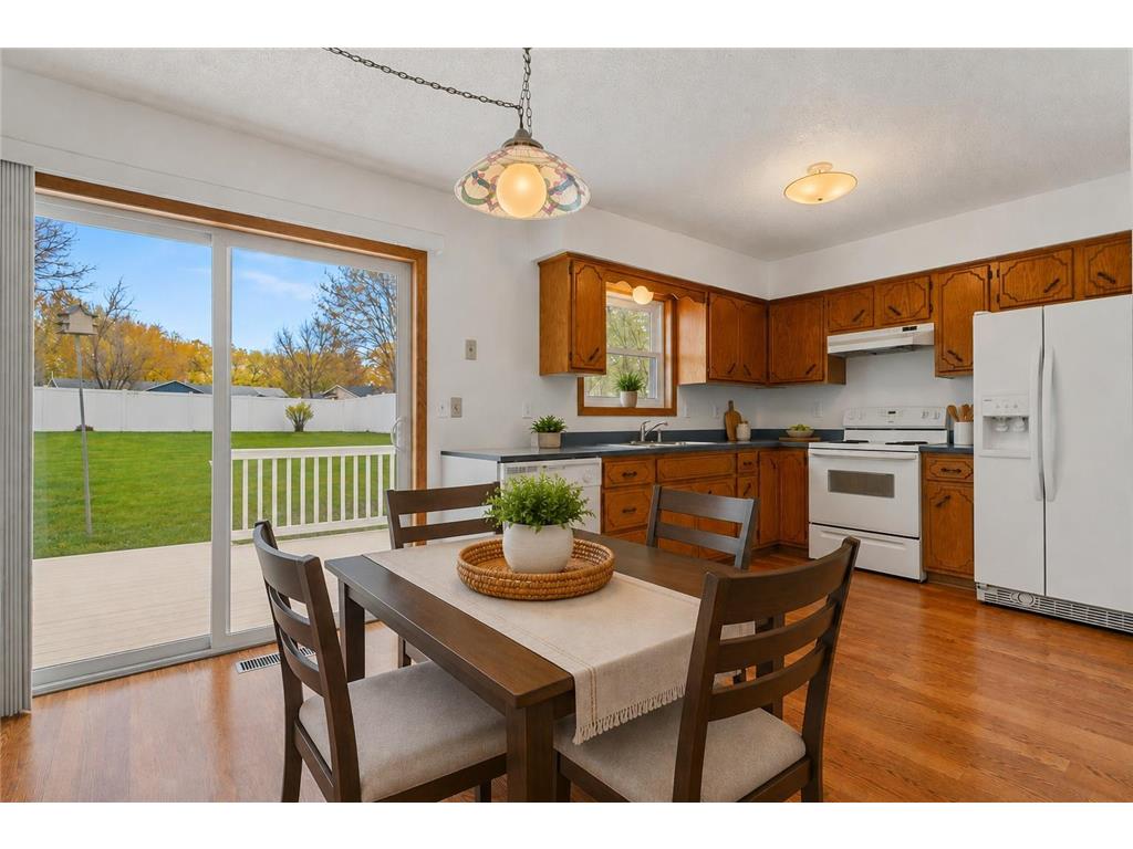 2821 Oakview Lane Monticello MN 55362 7054742 image10