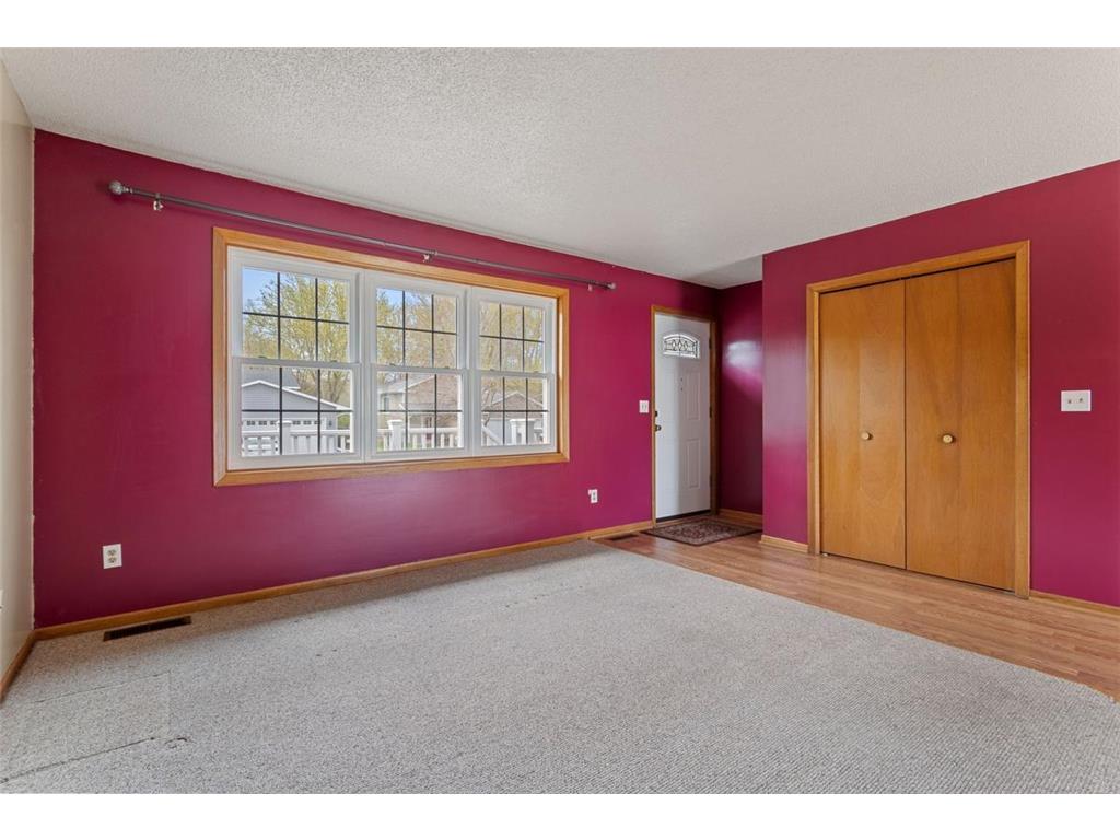 2821 Oakview Lane Monticello MN 55362 7054742 image3