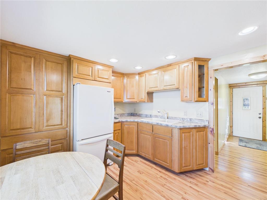 28224 S Shore Drive Starbuck MN 56381 - Minnewaska 7102008 image11