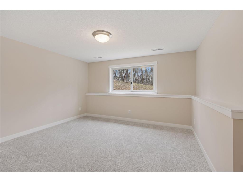 2823 Thompson Drive River Falls WI 54022 7078733 image40