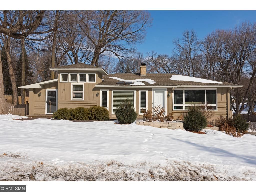 2824 Casco Point Road, Orono, MN 55391 MLS 4908142 Edina Realty