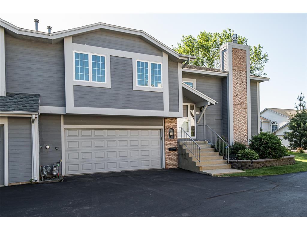 2824 Riverwood Lane NW, Rochester, MN 55901 MLS 6204696 Edina Realty