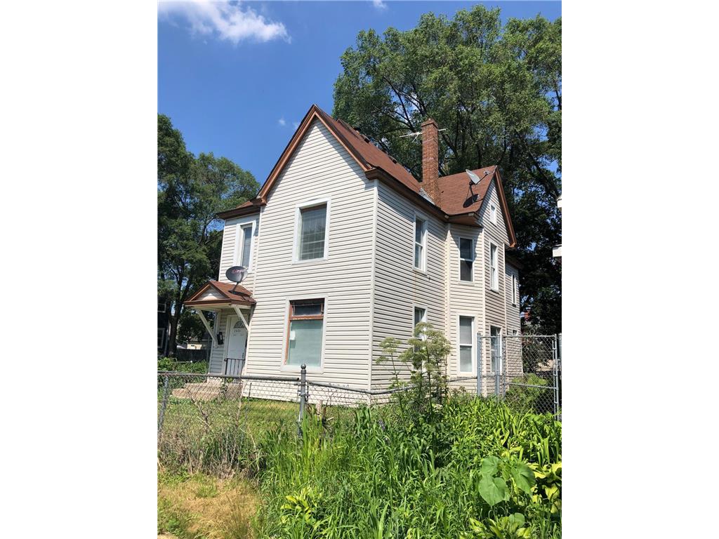 2825 15th Avenue S Minneapolis MN 55407 7079312 image3