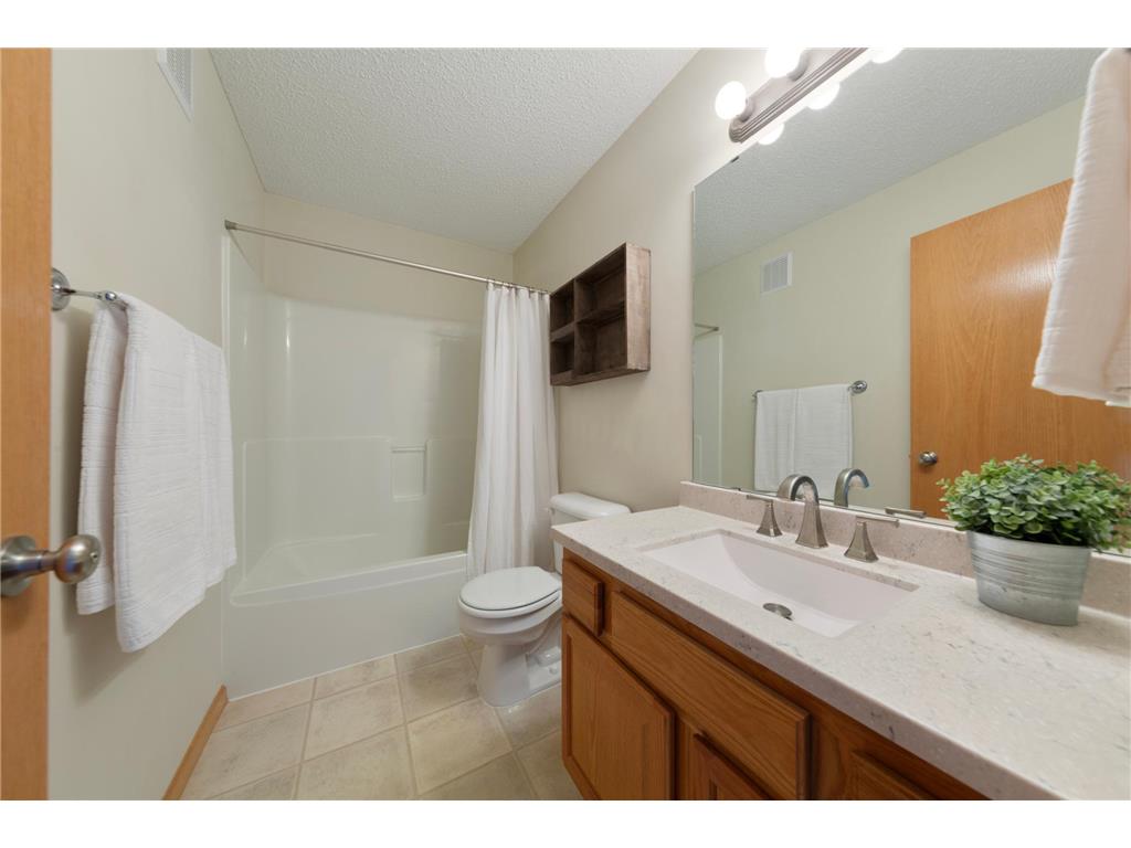 2825 Brockman Court Northfield MN 55057 7038025 image25