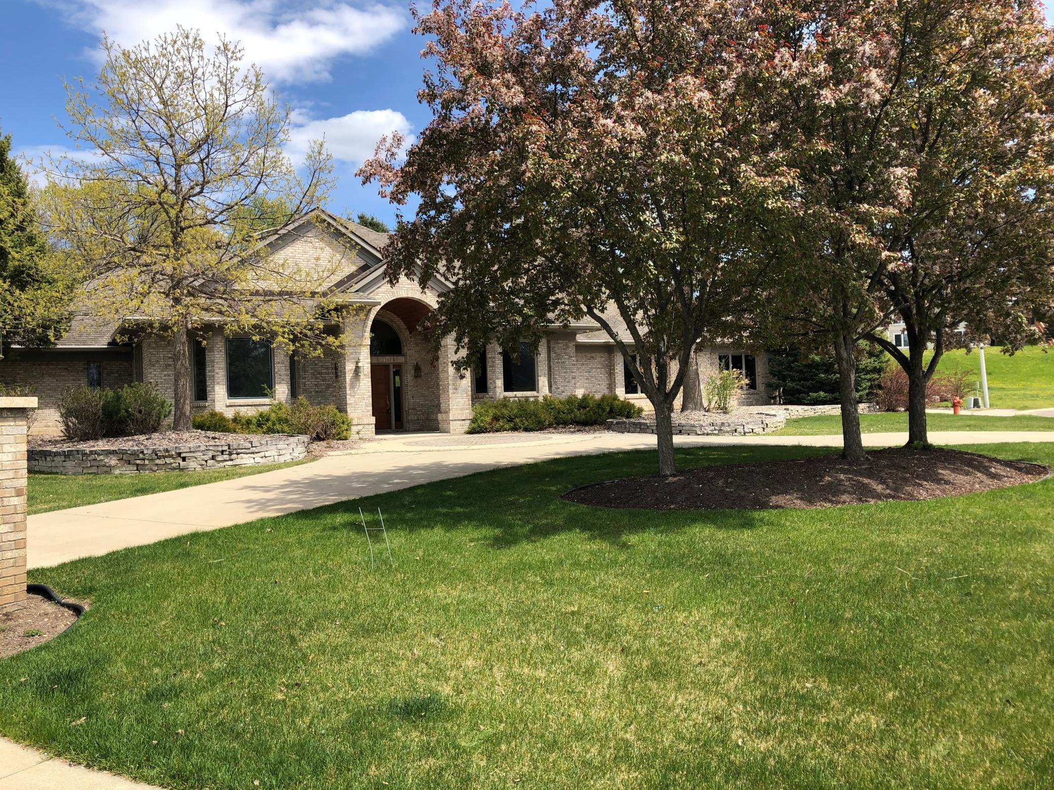 2825 Fox Chase Lane SW, Rochester, MN, 55902 MLS 5713885 Edina Realty