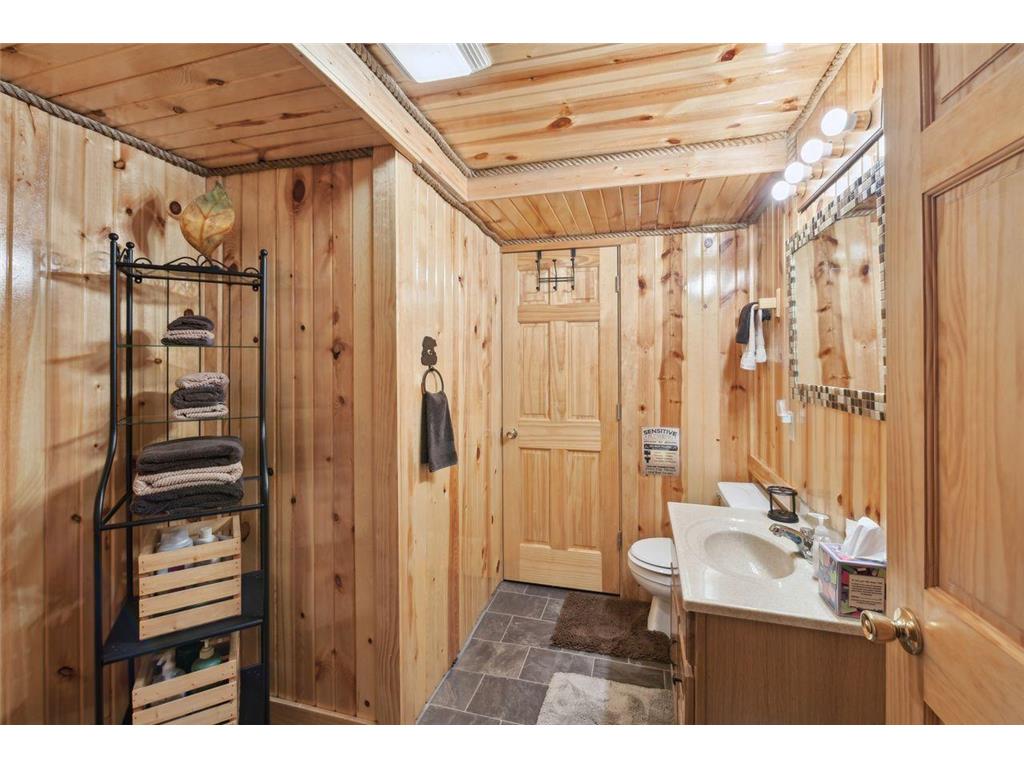 28255 Friendly Valley Rd Washburn WI 54891 7033447 image28