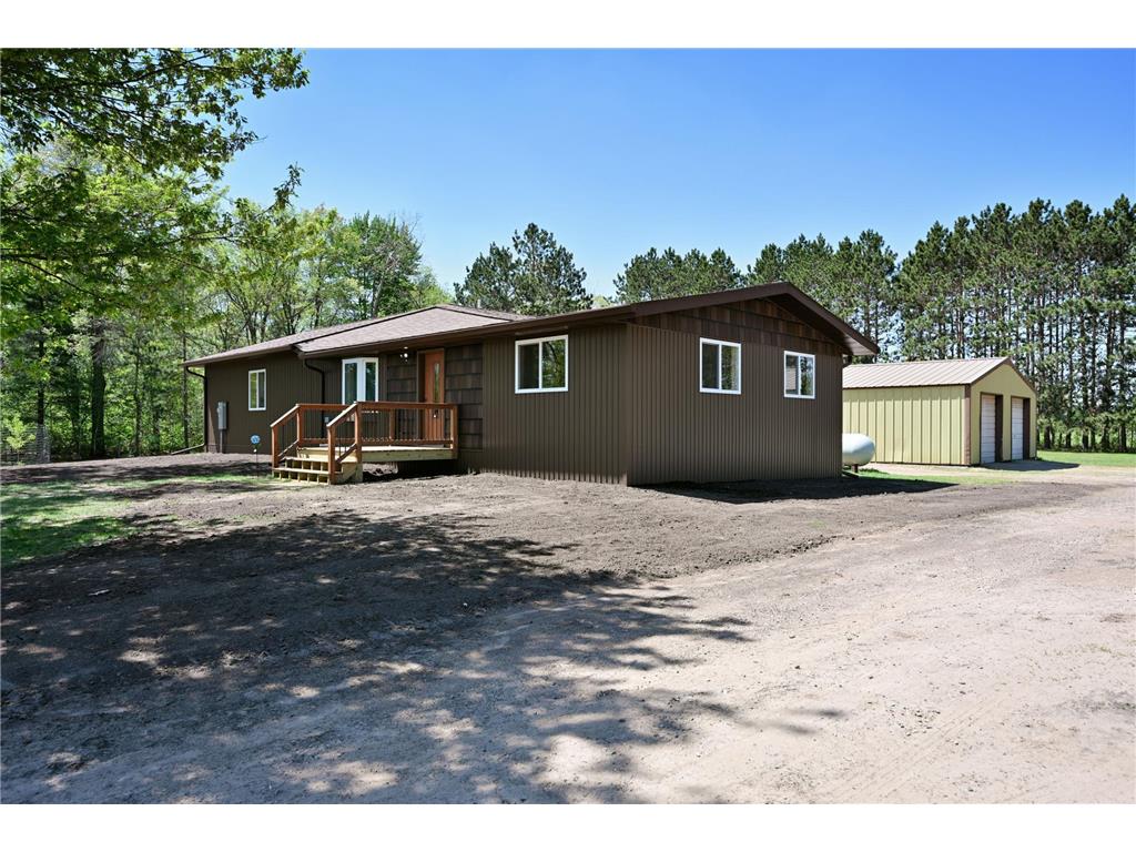 28257 French Road Danbury WI 54830 6719998 image1