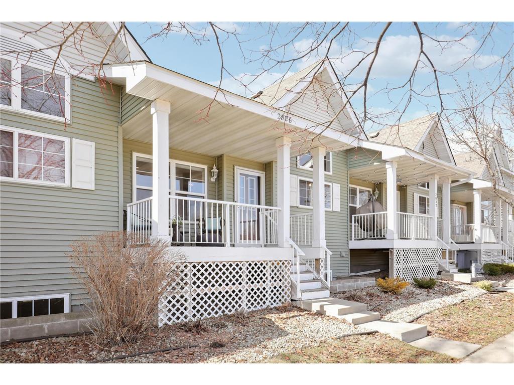 2826 Clover Ridge Drive #3203 Chaska MN 55318 7031041 image1