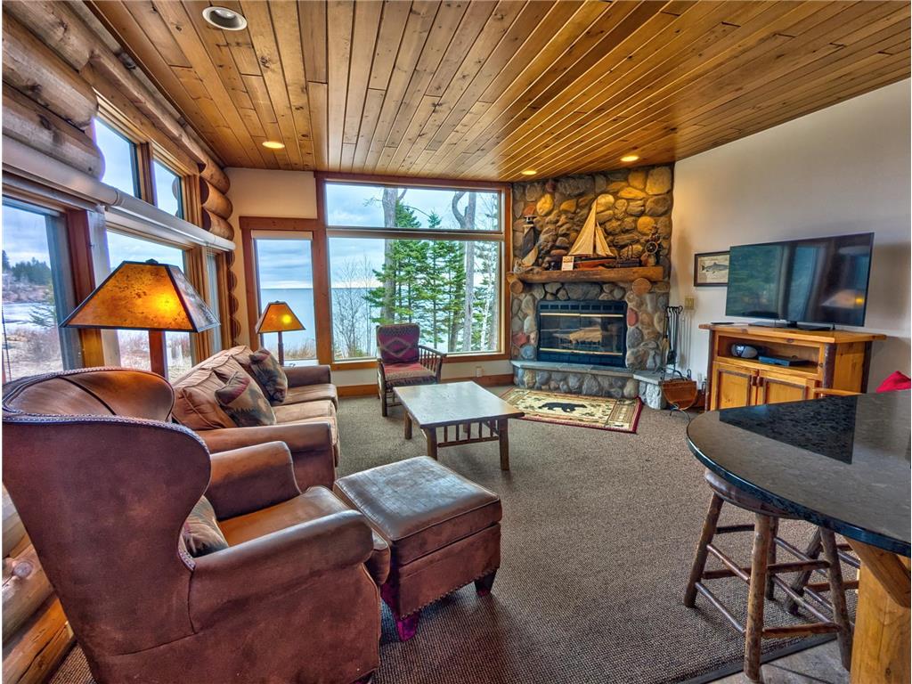 2826 Highway 61 #400 Silver Creek Twp MN 55616 - Superior 7115920 image2