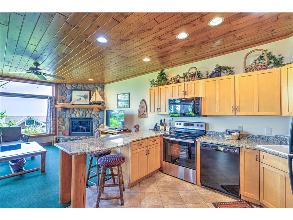 2826 Highway 61 #410A Two Harbors MN 55616 - Superior 7112961 image10