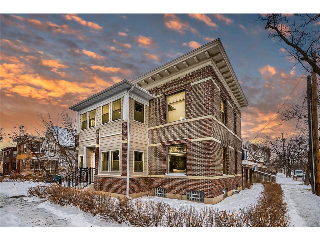 2827 & 2829 Pleasant Avenue Minneapolis MN 55408 6823744 image1