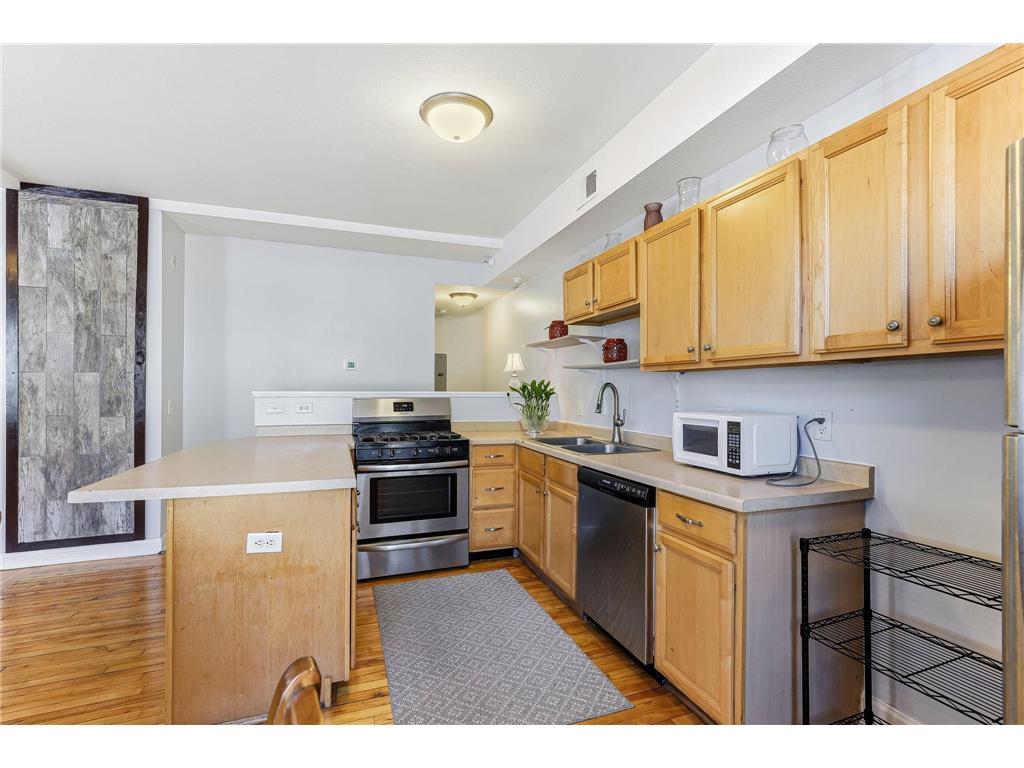 2827 Bryant Avenue N #1 Minneapolis MN 55411 7018180 image12