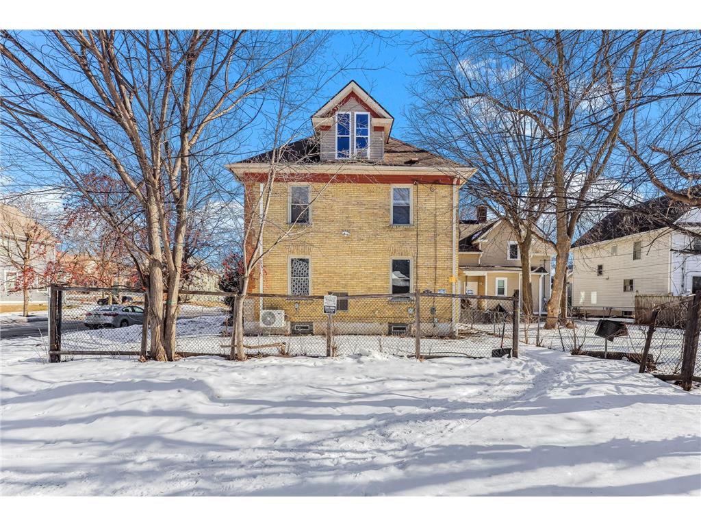 2827 Bryant Avenue N #1 Minneapolis MN 55411 7018180 image24