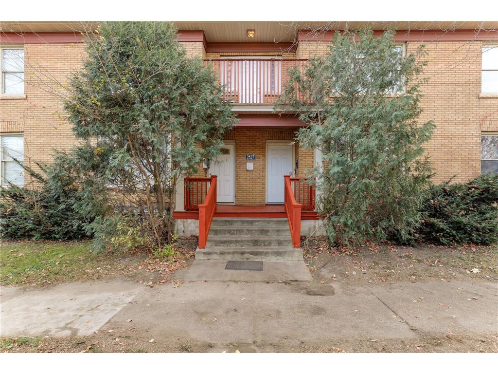 2827 Bryant Avenue N #4 Minneapolis MN 55411 6799740 image5
