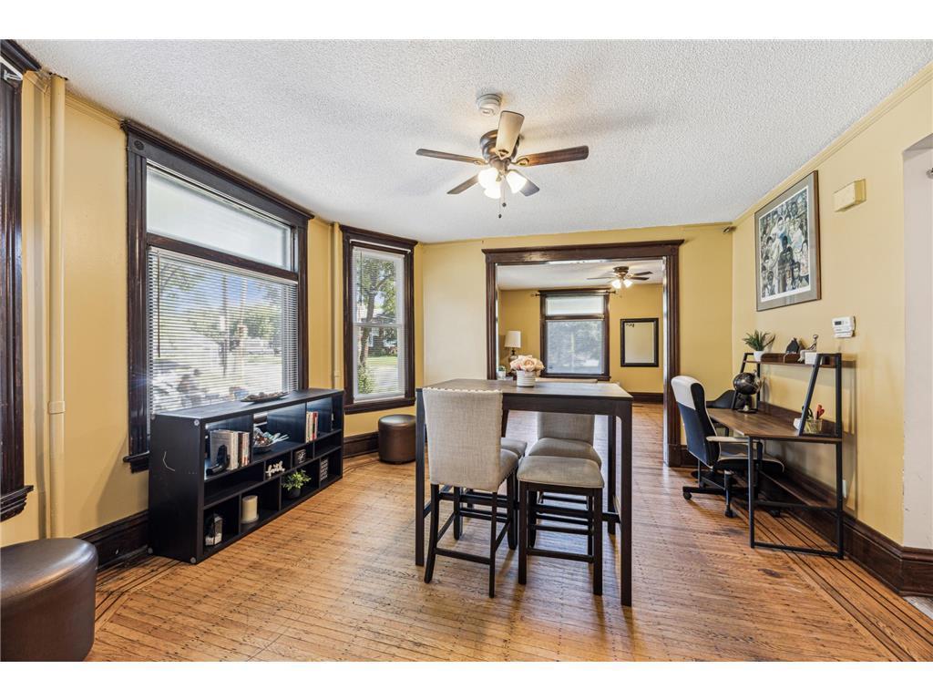 2827 Lyndale Avenue N Minneapolis MN 55411 7038219 image11