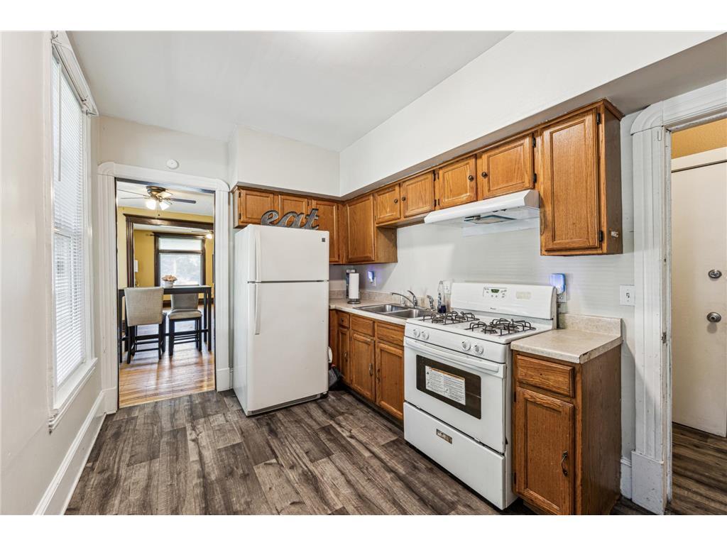 2827 Lyndale Avenue N Minneapolis MN 55411 7038219 image8