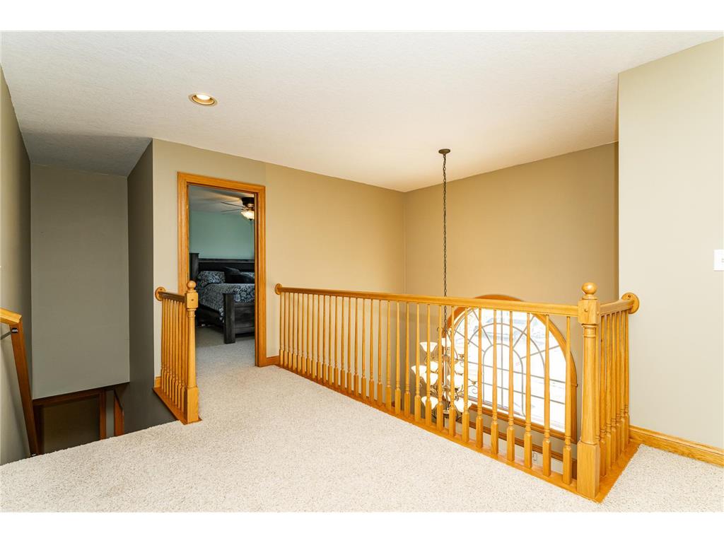 2827 Oakview Drive NE Rochester MN 55906 7048832 image21