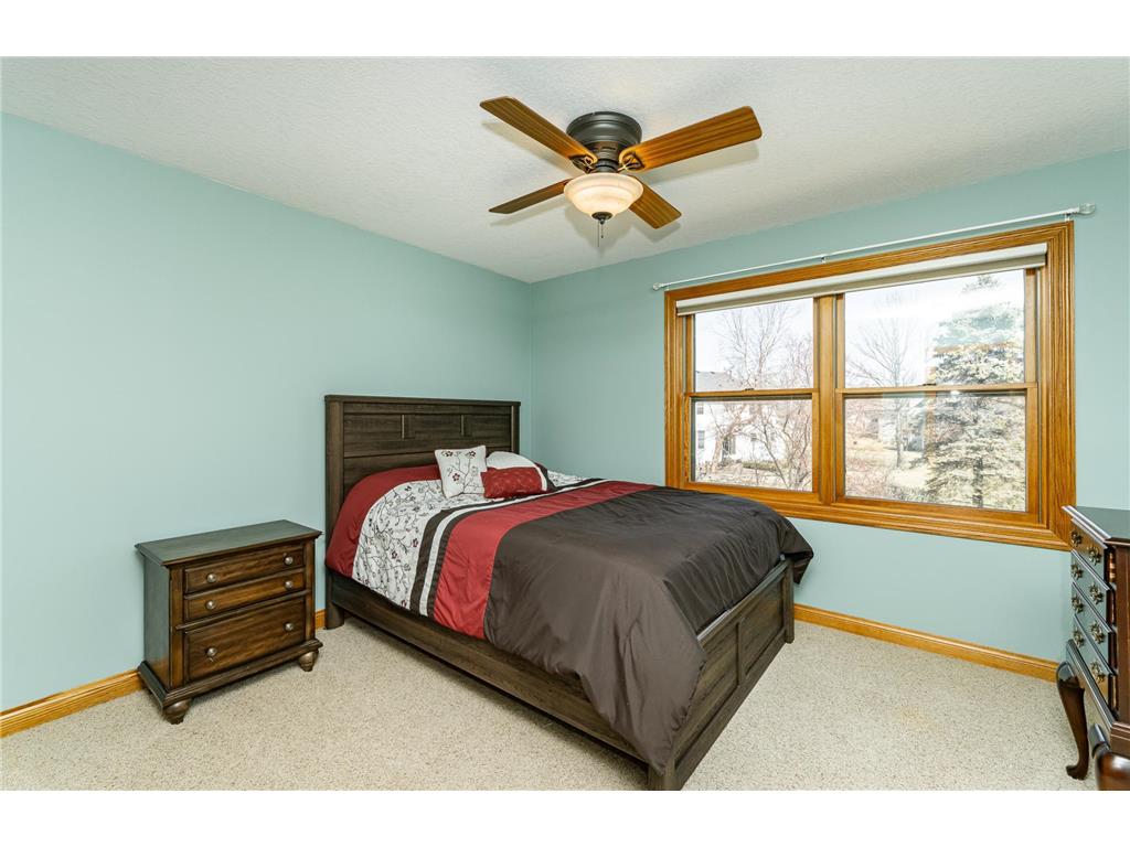 2827 Oakview Drive NE Rochester MN 55906 7048832 image27