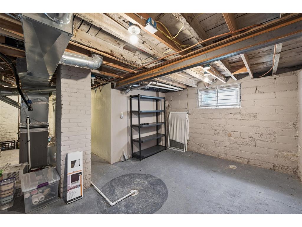2828 17th Avenue S Minneapolis MN 55407 7072764 image24