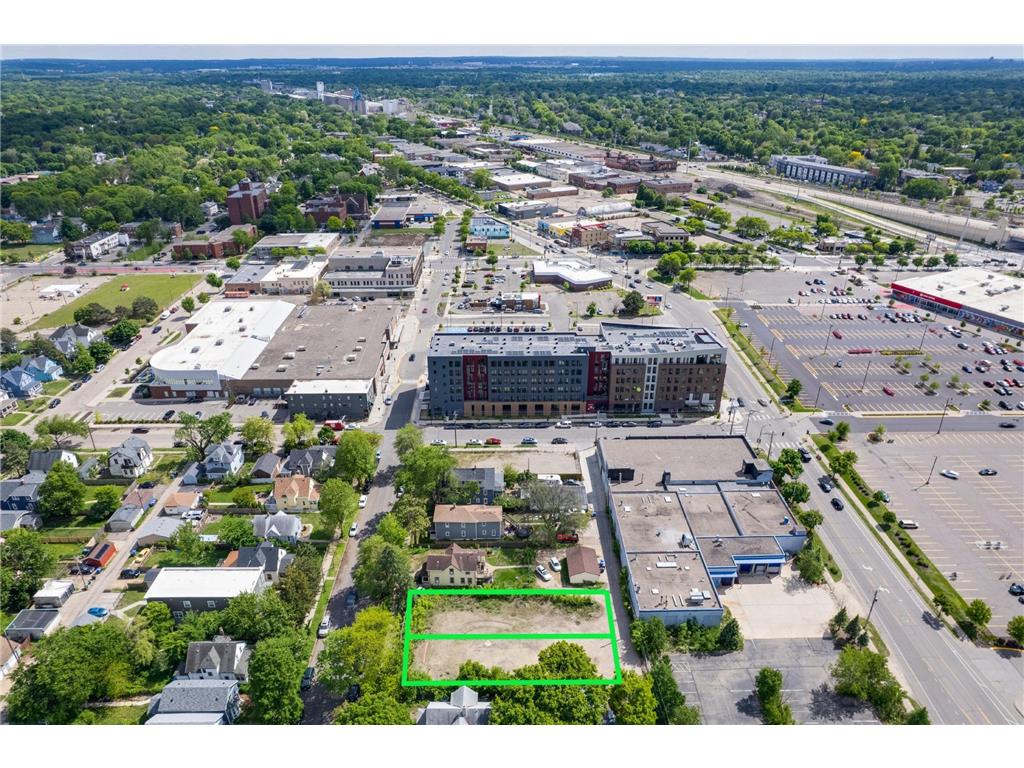 2828 & 2824 27th Avenue S Minneapolis MN 55406 6738023 image4