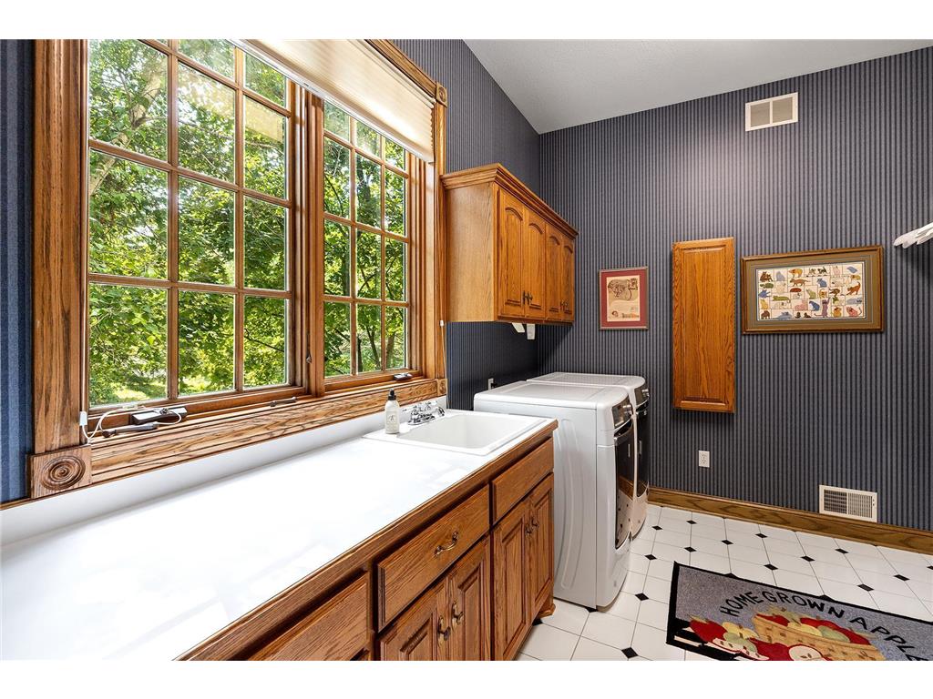 2828 Burnham Boulevard Minneapolis MN 55416 7003595 image12