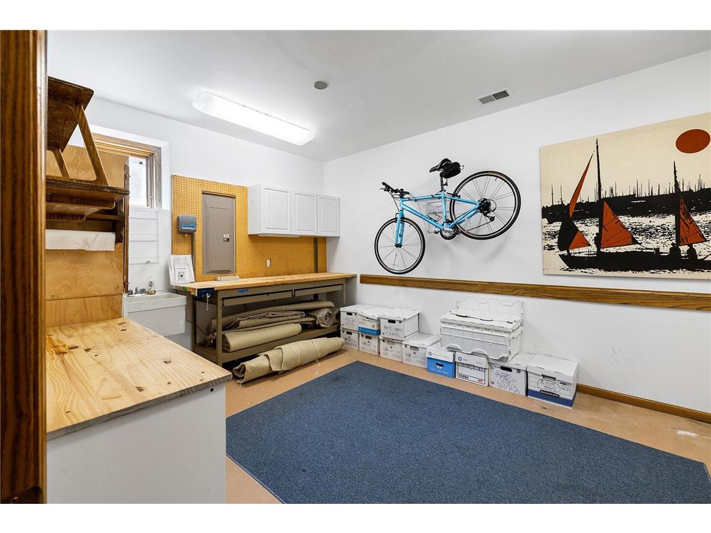 2828 Burnham Boulevard Minneapolis MN 55416 7003595 image30