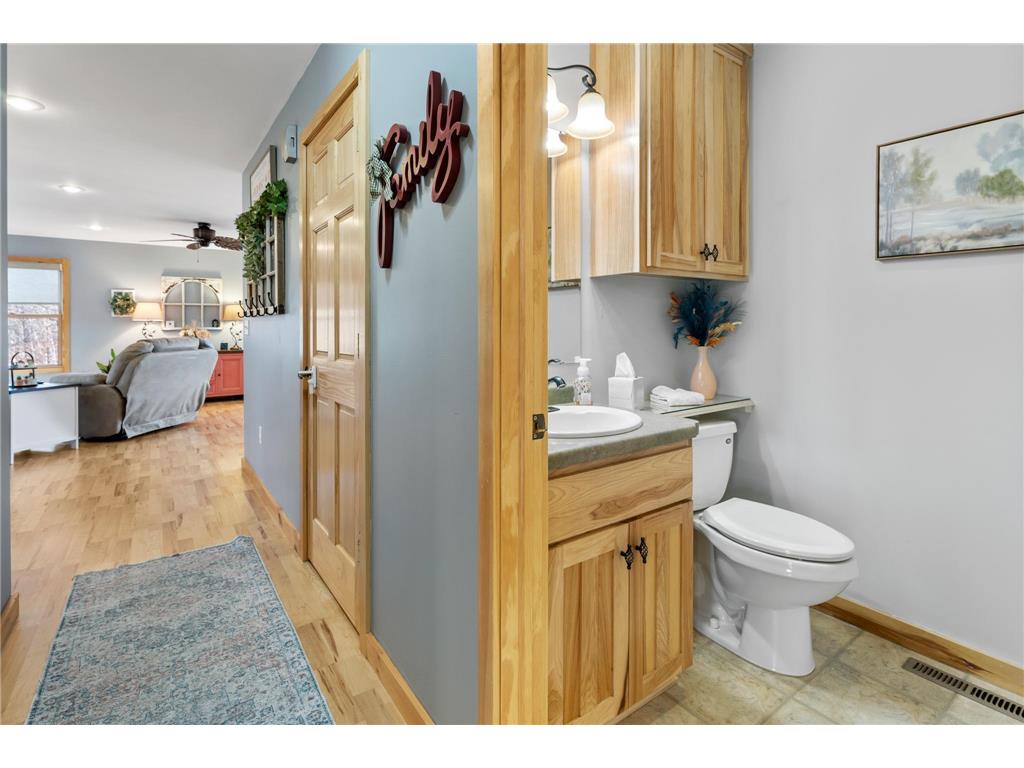 2828 W River Road Mora MN 55051 7009643 image17
