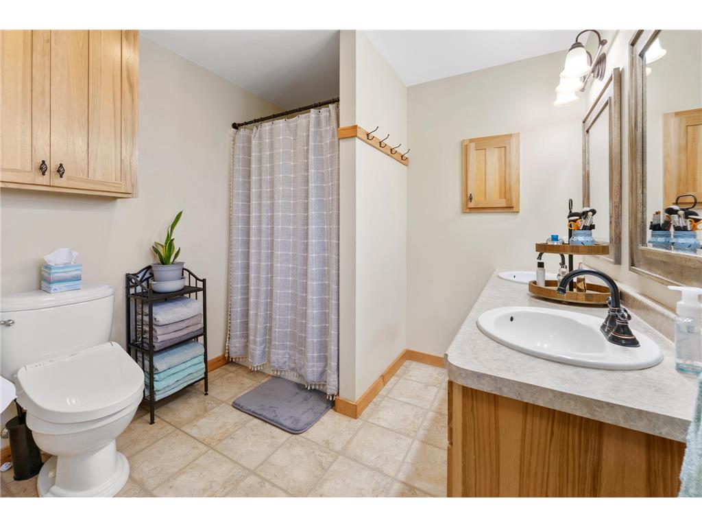 2828 W River Road Mora MN 55051 7009643 image23