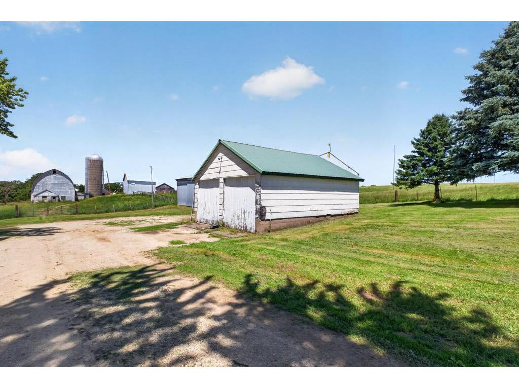 28287 273rd Avenue Fountain MN 55935 7093107 image31