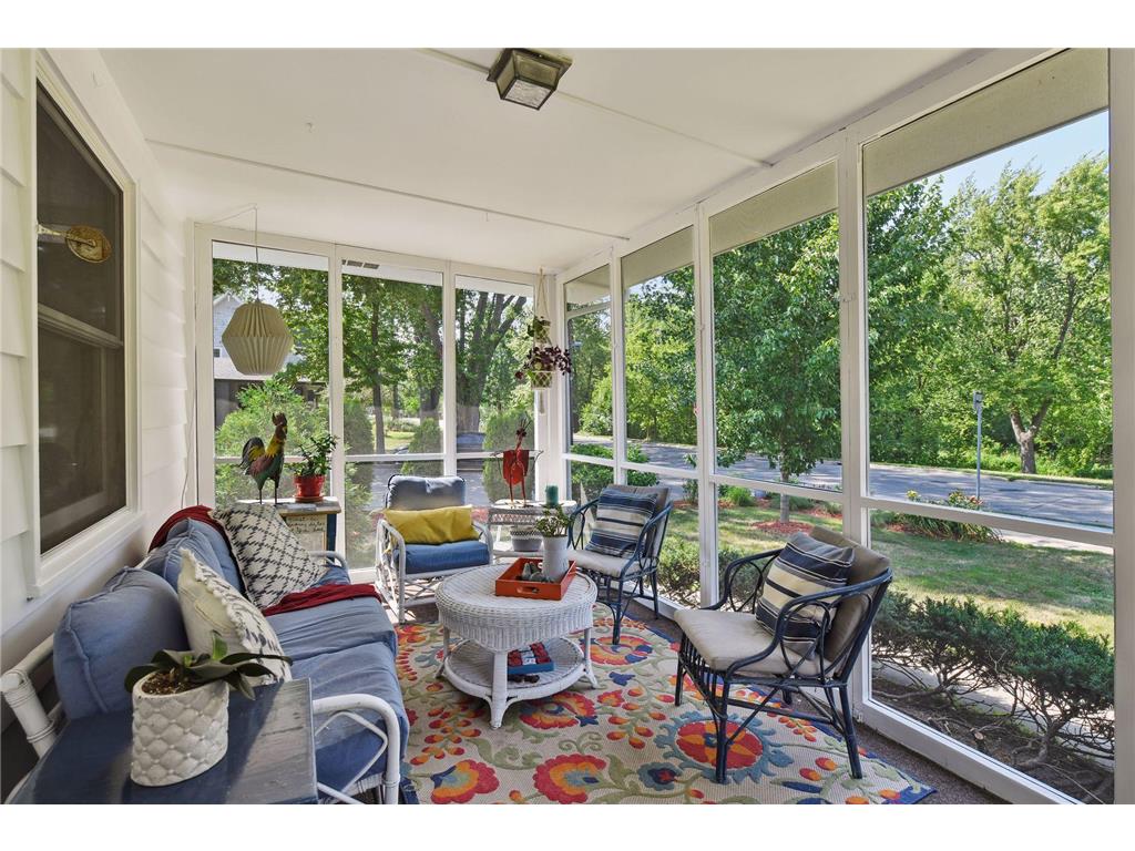 2829 W 54th Street, Minneapolis, MN, 55410 MLS 6230987 Edina Realty