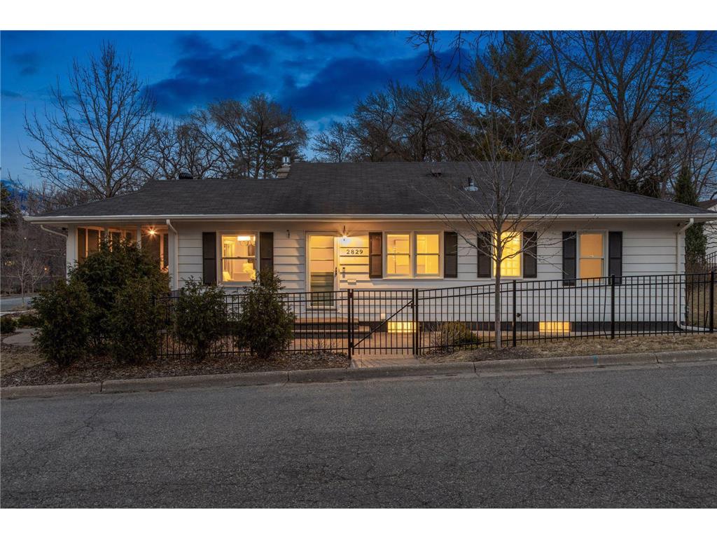 2829 W 54th Street Minneapolis MN 55410 - Minnehaha Creek 6566944 image1