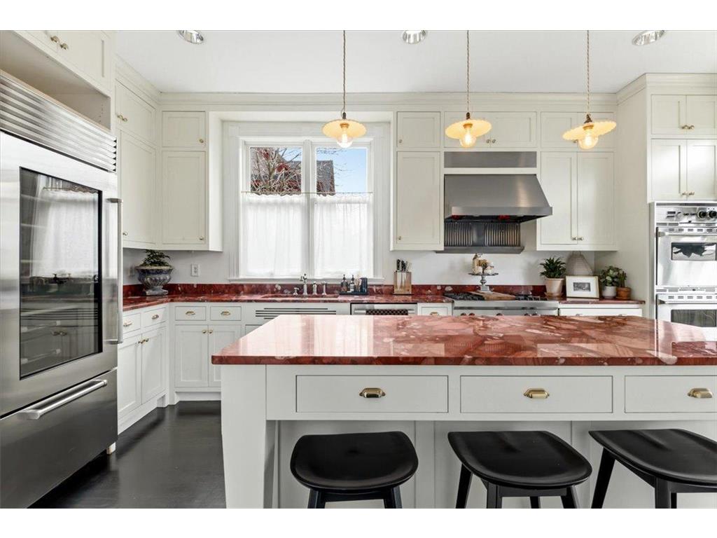 283 Avon Street N Saint Paul MN 55104 7020274 image23