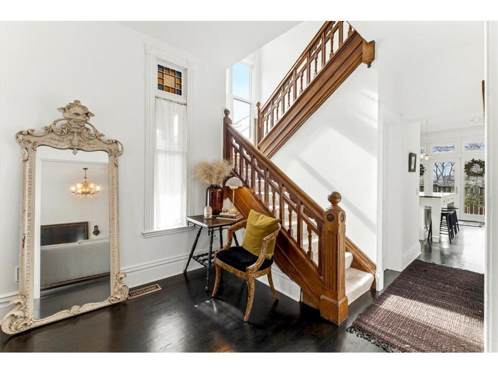 283 Avon Street N Saint Paul MN 55104 7020274 image9