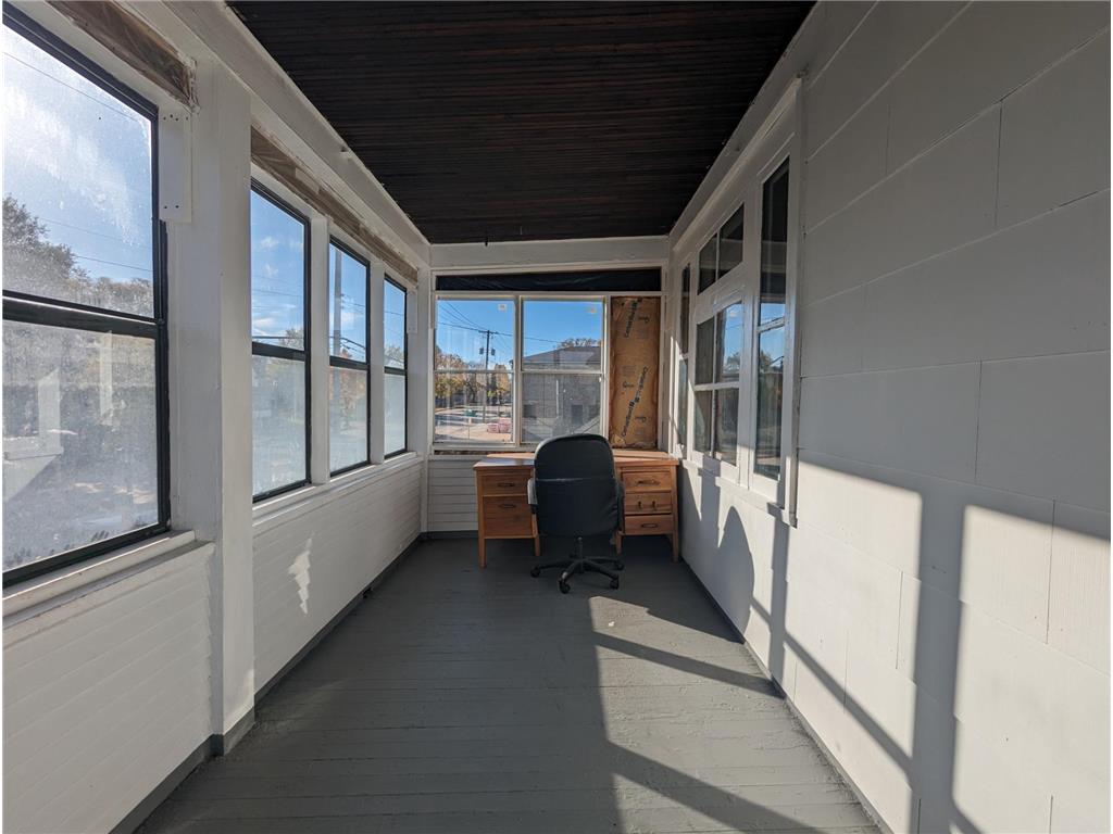 283 Front Avenue Saint Paul MN 55117 6659947 image23