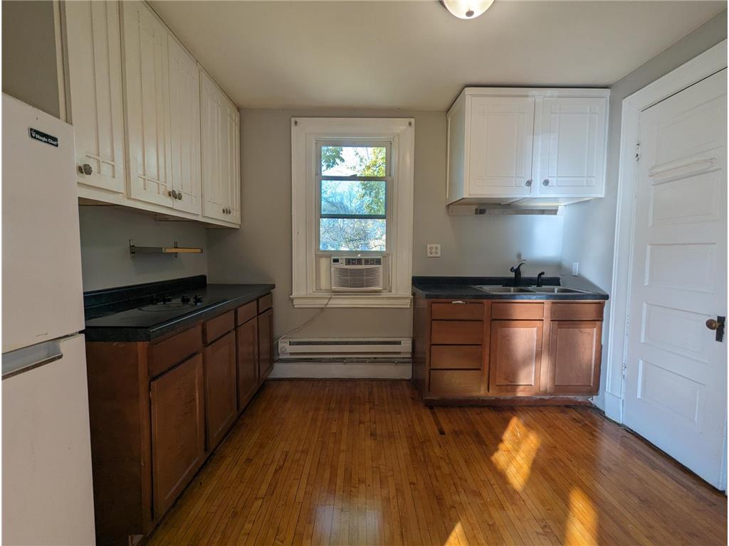 283 Front Avenue Saint Paul MN 55117 6659947 image24