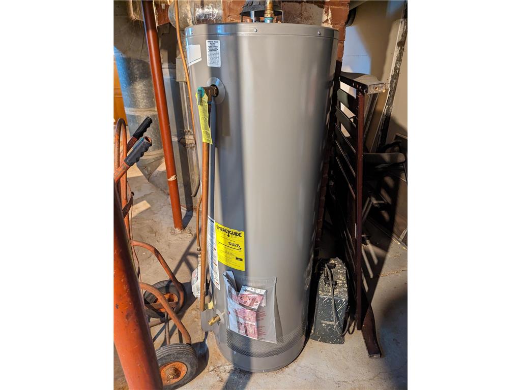 283 Front Avenue Saint Paul MN 55117 6659947 image32