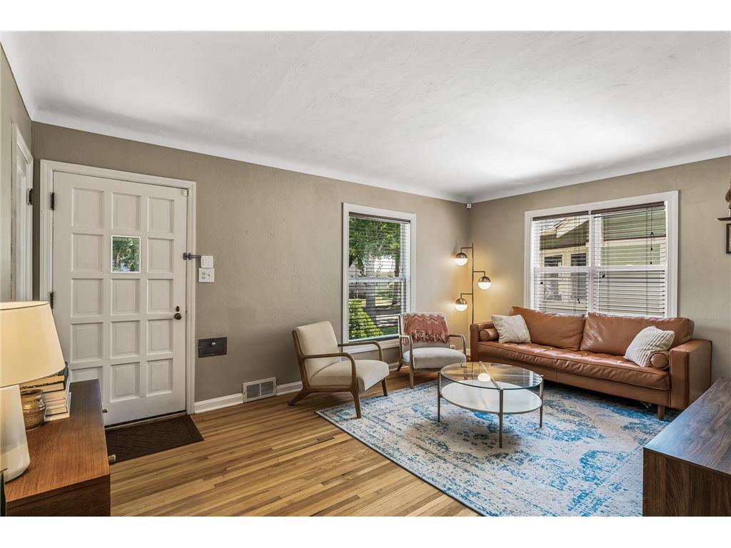 283 Hamline Avenue S Saint Paul MN 55105 6591947 image1