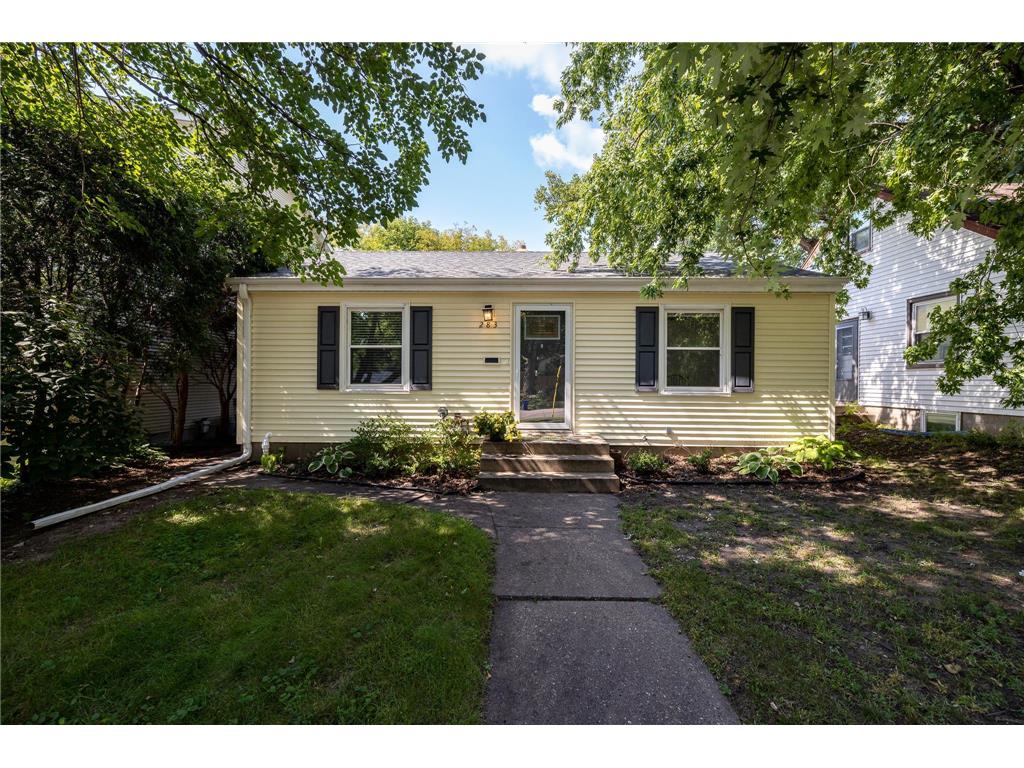 283 Lexington Parkway S, Saint Paul, MN 55105 MLS 6239787 Edina Realty
