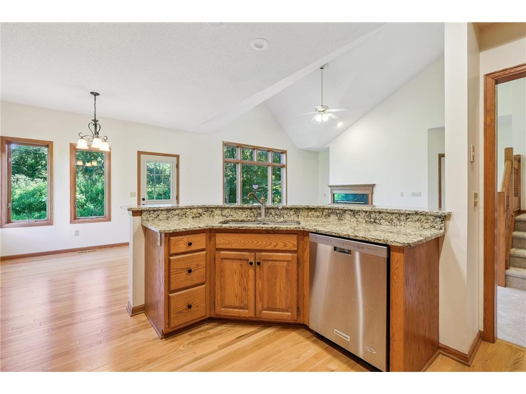 283 Timberline Trail Vadnais Heights MN 55127 6811906 image11