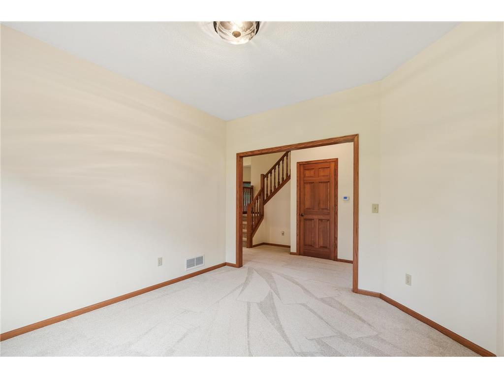 283 Timberline Trail Vadnais Heights MN 55127 6811906 image16